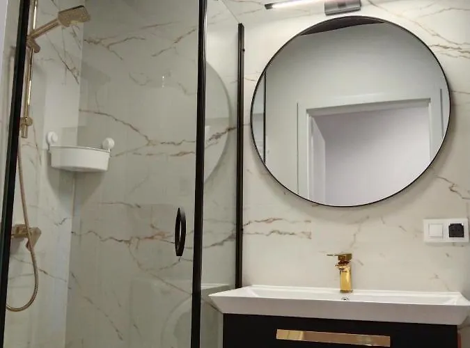 Appartamento Nowy Wladek 3 *